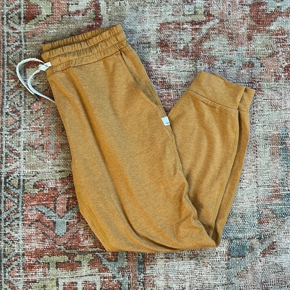 Vuori performance jogger xs